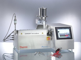 Thermo Scientific Process 11 - wytłaczarka w przemyśle farmaceutycznym